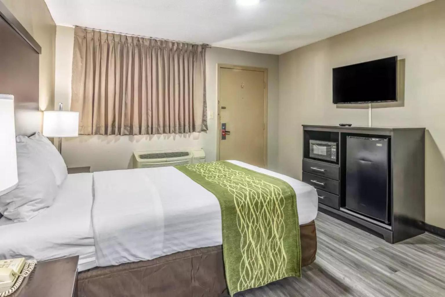 Americas Best Value Inn Opelika Exterior foto