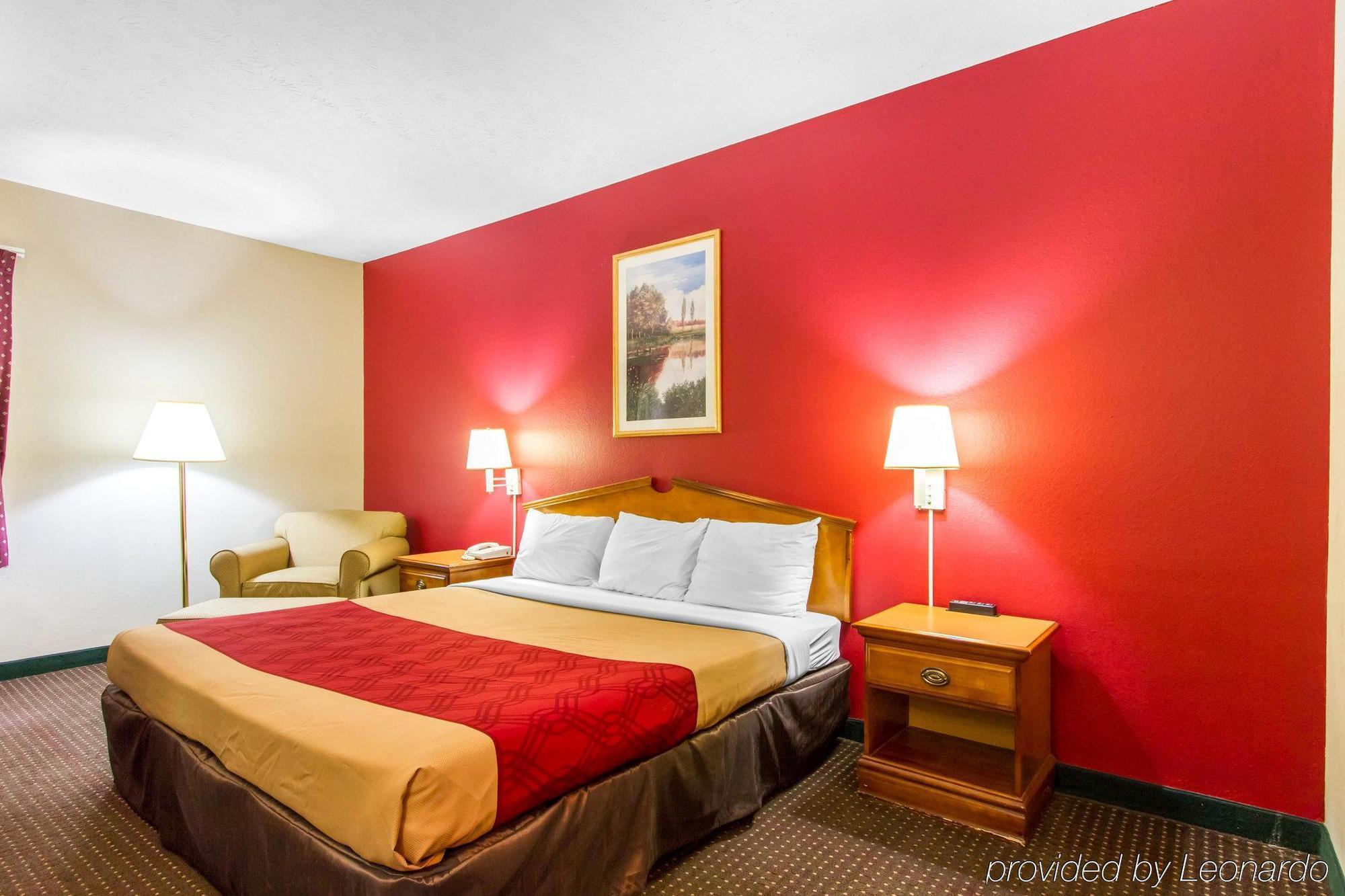 Americas Best Value Inn Opelika Exterior foto