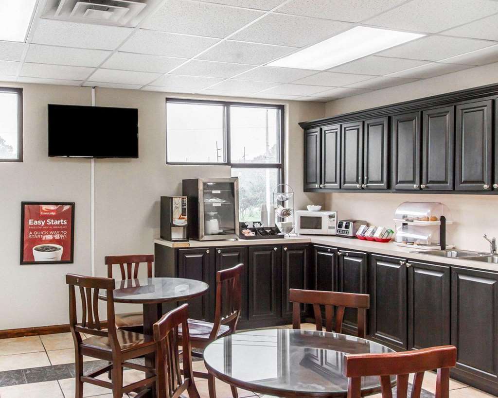 Americas Best Value Inn Opelika Restaurante foto